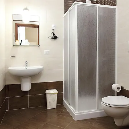 לינה וארוחת בוקר Wave מונופולי